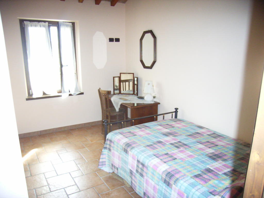 Agriturismo Biologico Villa Rosa Monte Guiduccio Pokój zdjęcie
